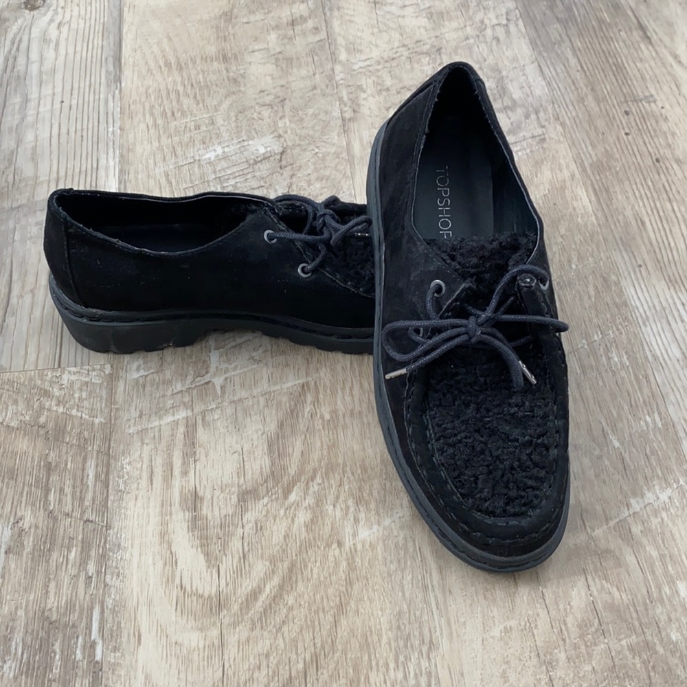 TOPSHOP black slip on flats
